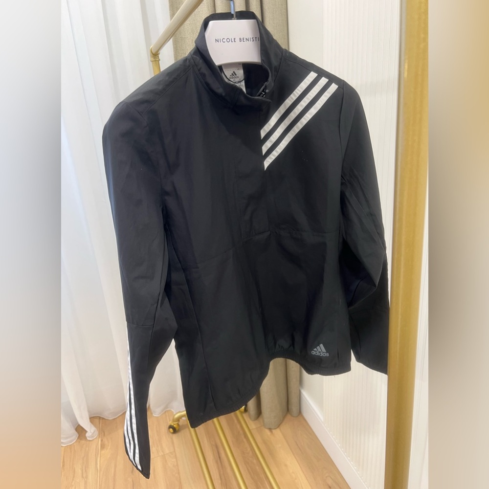 Adidas windbreaker size XS